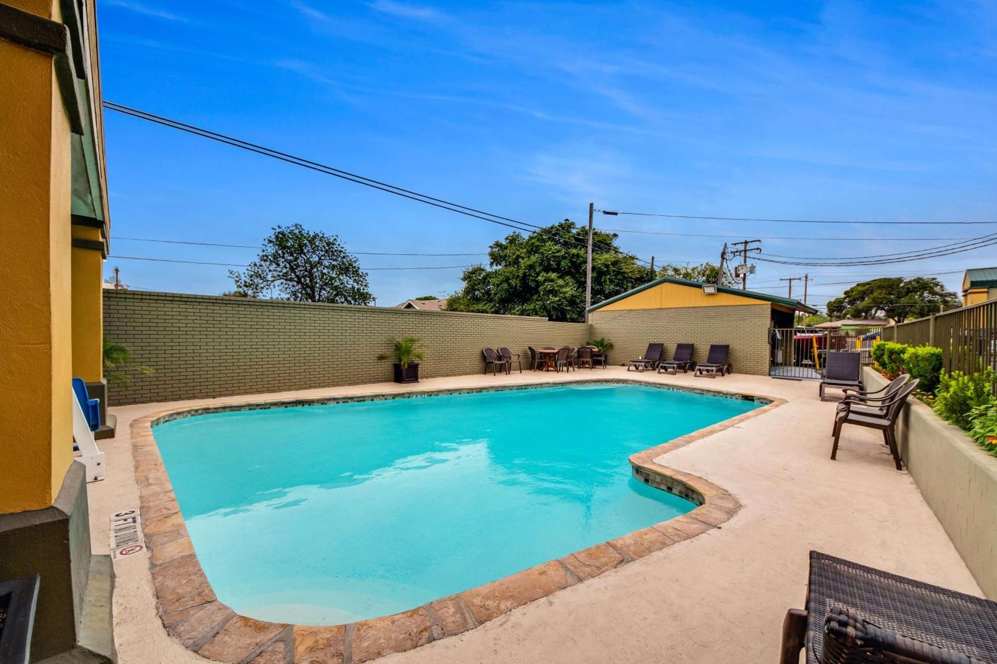 Best Western Inn Of Del Rio Εξωτερικό φωτογραφία